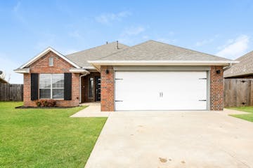 13109 Bright Prairie Cir Oklahoma City, OK 73142